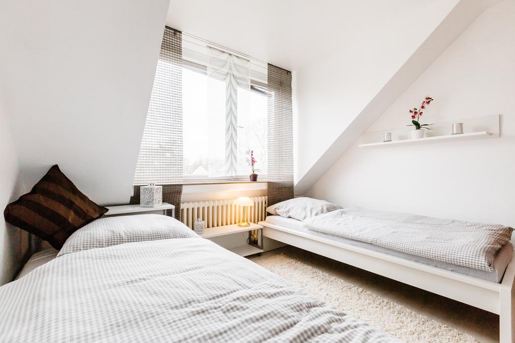 Apartments Neuss Zimmer foto